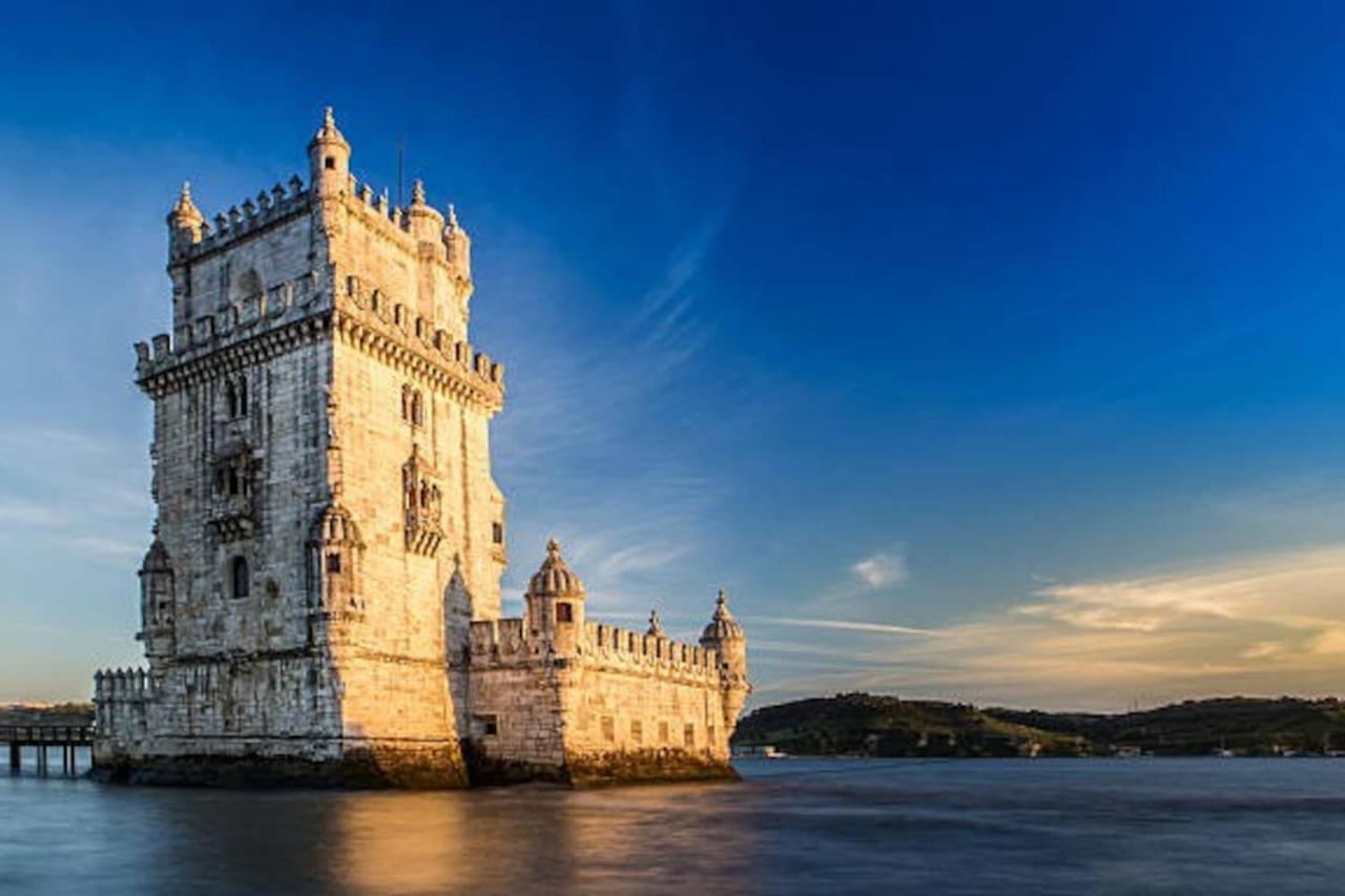 2 Bedroom Apartment For 4 People With Free Public Parking Lisboa Exteriér fotografie